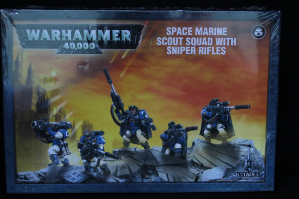 SPACE MARINES SCOUTS WITH SNIPER RIFLES
